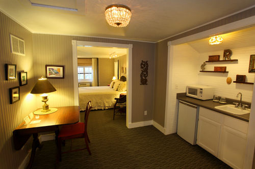 Brown Street Inn Bed And Breakfast Айова Сити Екстериор снимка
